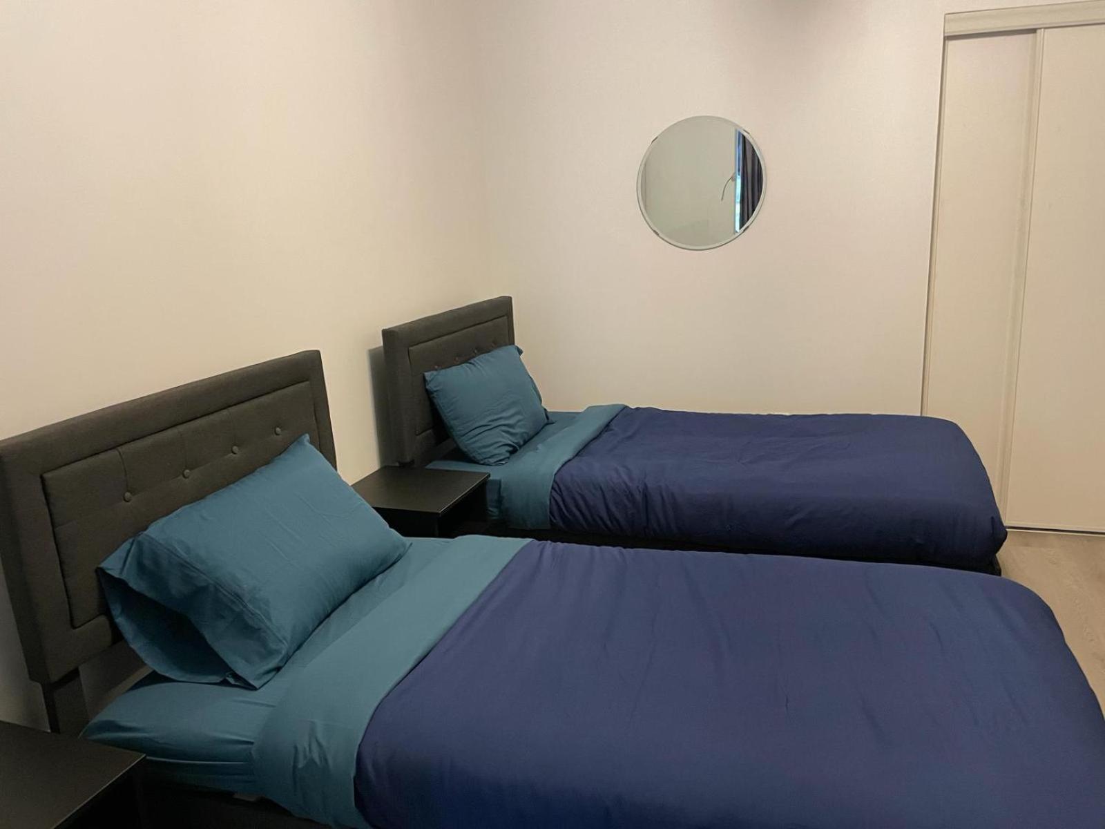 3Bdrm Lake View Condo In Toronto Eksteriør bilde
